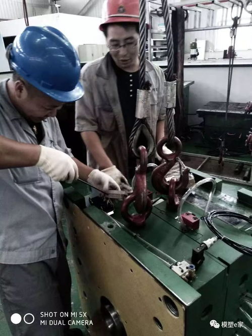 一周时间,这支队伍实现了新品的快速量产